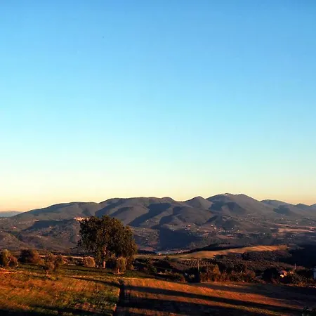 Casale L'upupa بيت للعطل *